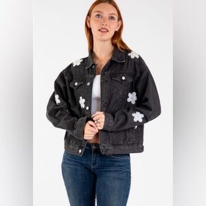 BV16 Bluevelvet Black Floral Appliqué Denim Jacket - Women